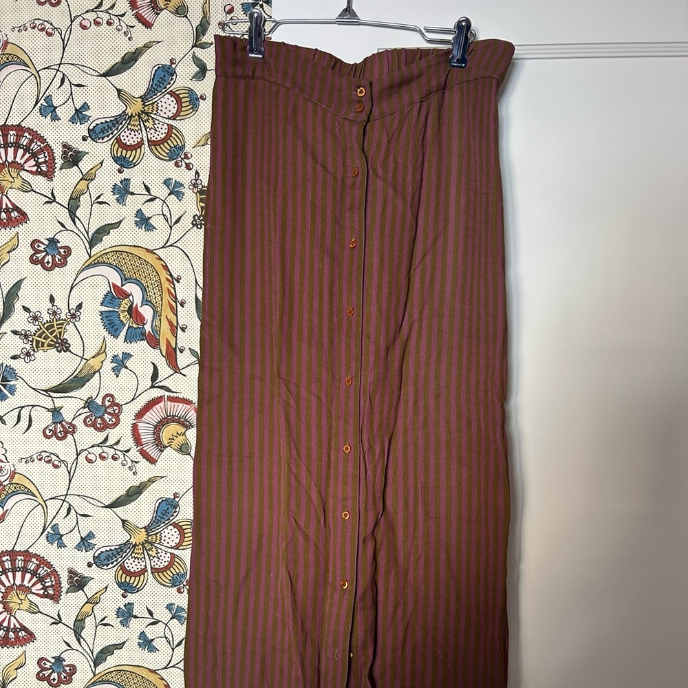 Ali Golden buttoned midi skirt